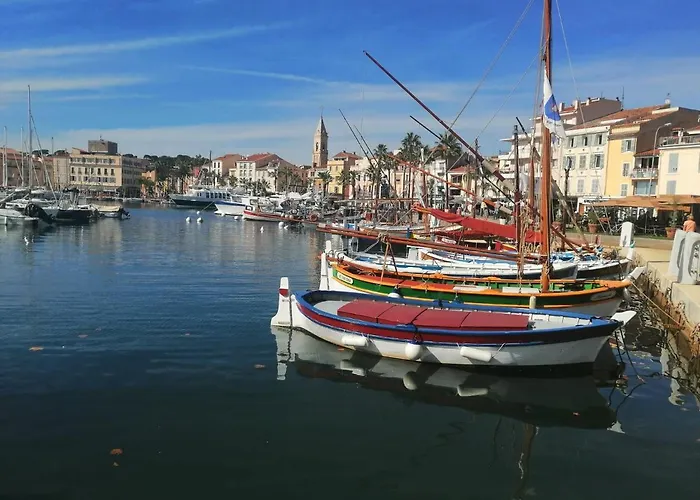 L'ecrin D'azur فندق مبيت وإفطار